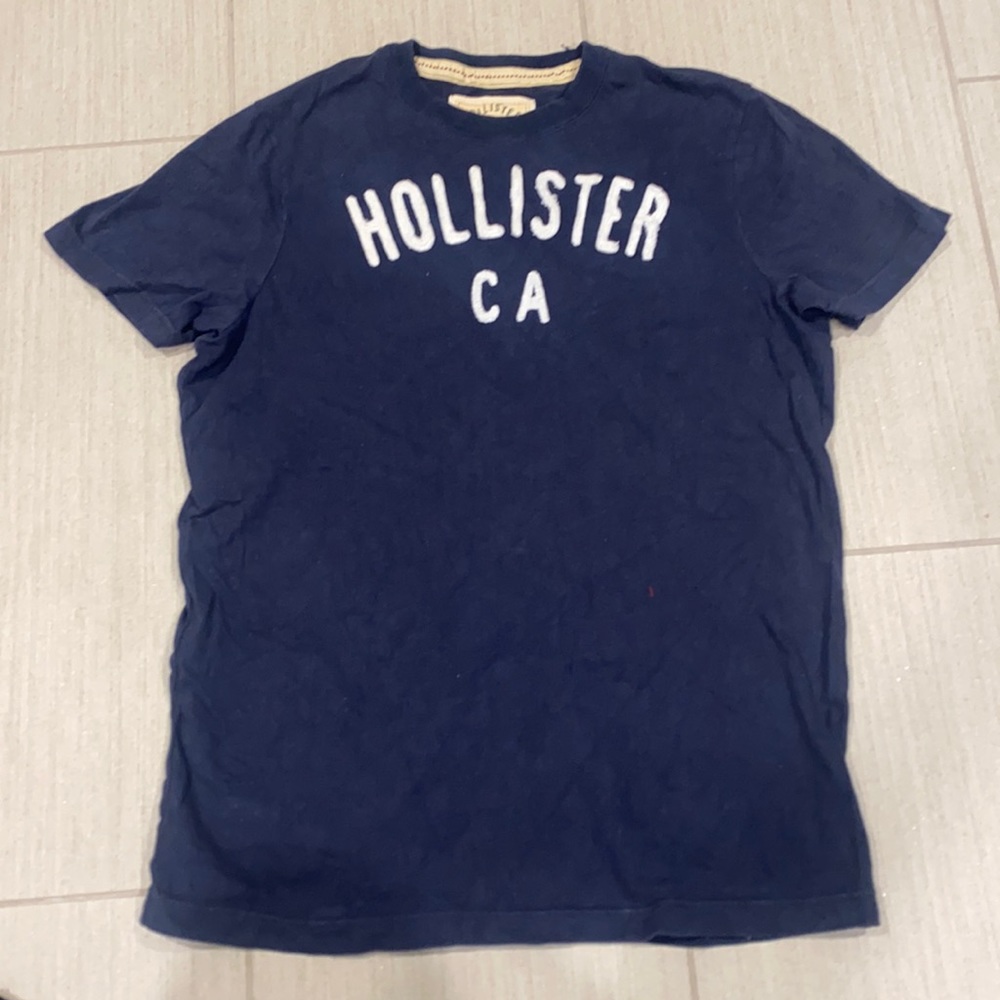 Hollister short sleeve XL